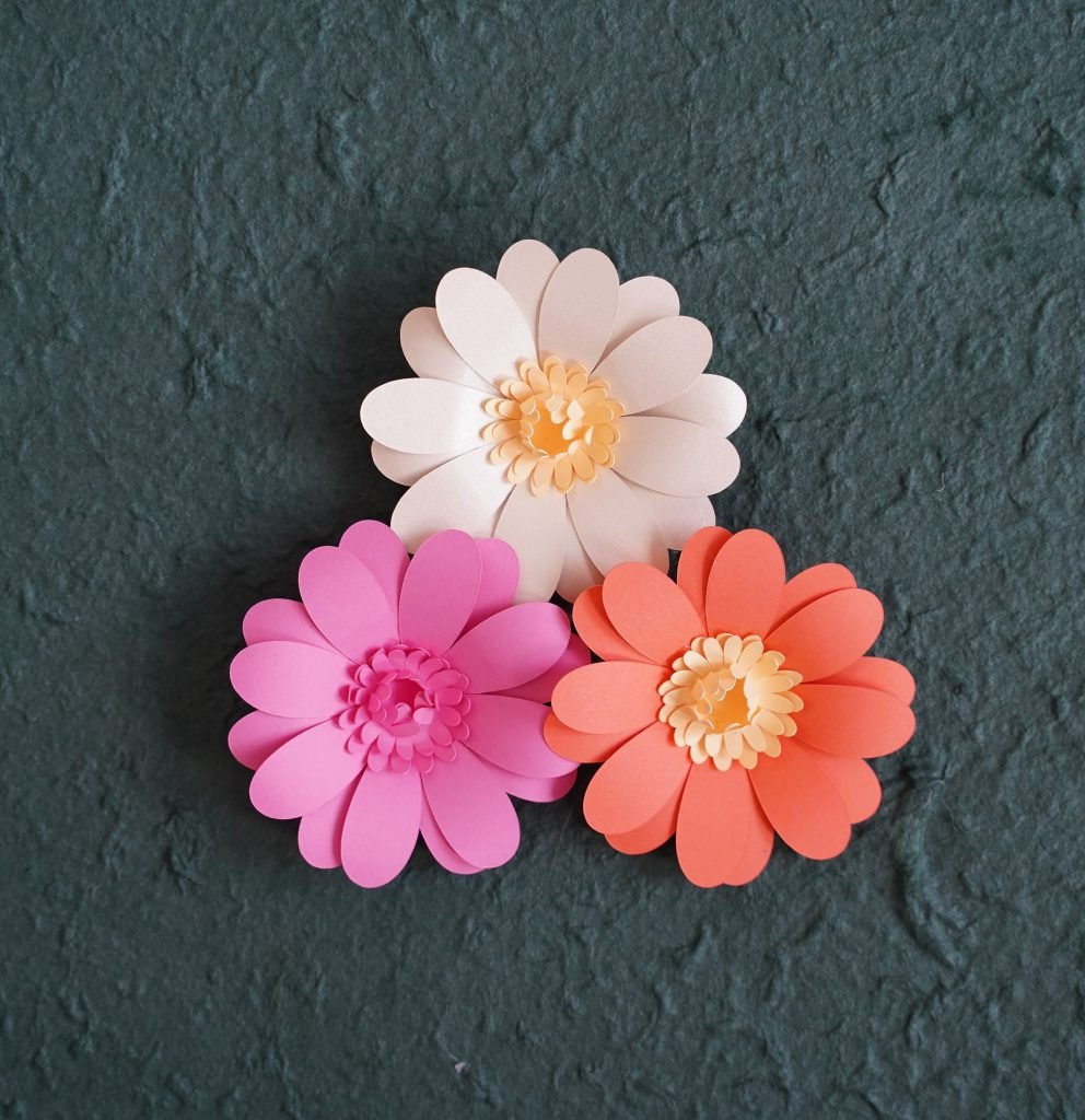 Free Daisy Flower Template regarding Paper Flower Templates Free