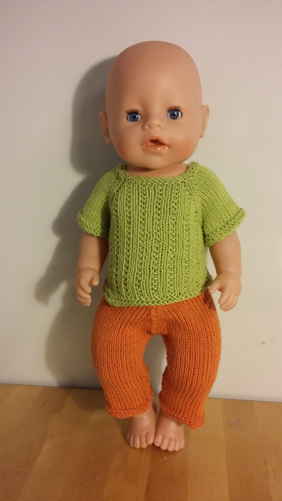 Knitting Patterns Galore - Striped Sweater For Doll Babyborn with Free Printable Baby Born Doll Clothes Patterns