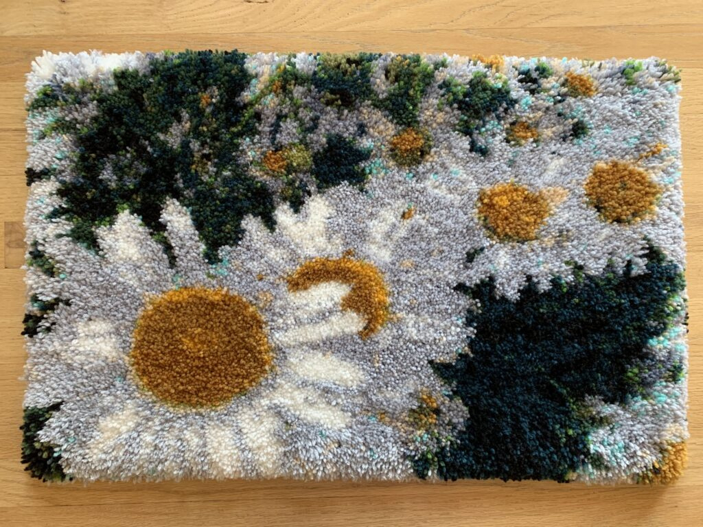 Shady Daisies Latch Hook Rug Pattern – Freese-Works within Printable Latch Hook Patterns