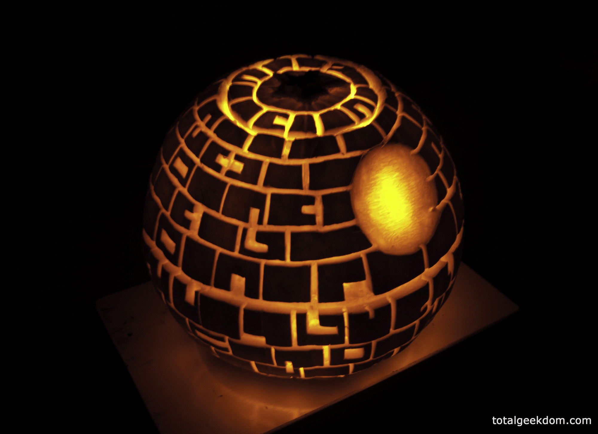 Star Wars Death Star Pumpkin Carving With Cfl Powered Bulb | Total for Printable Death Star Pumpkin Stencil