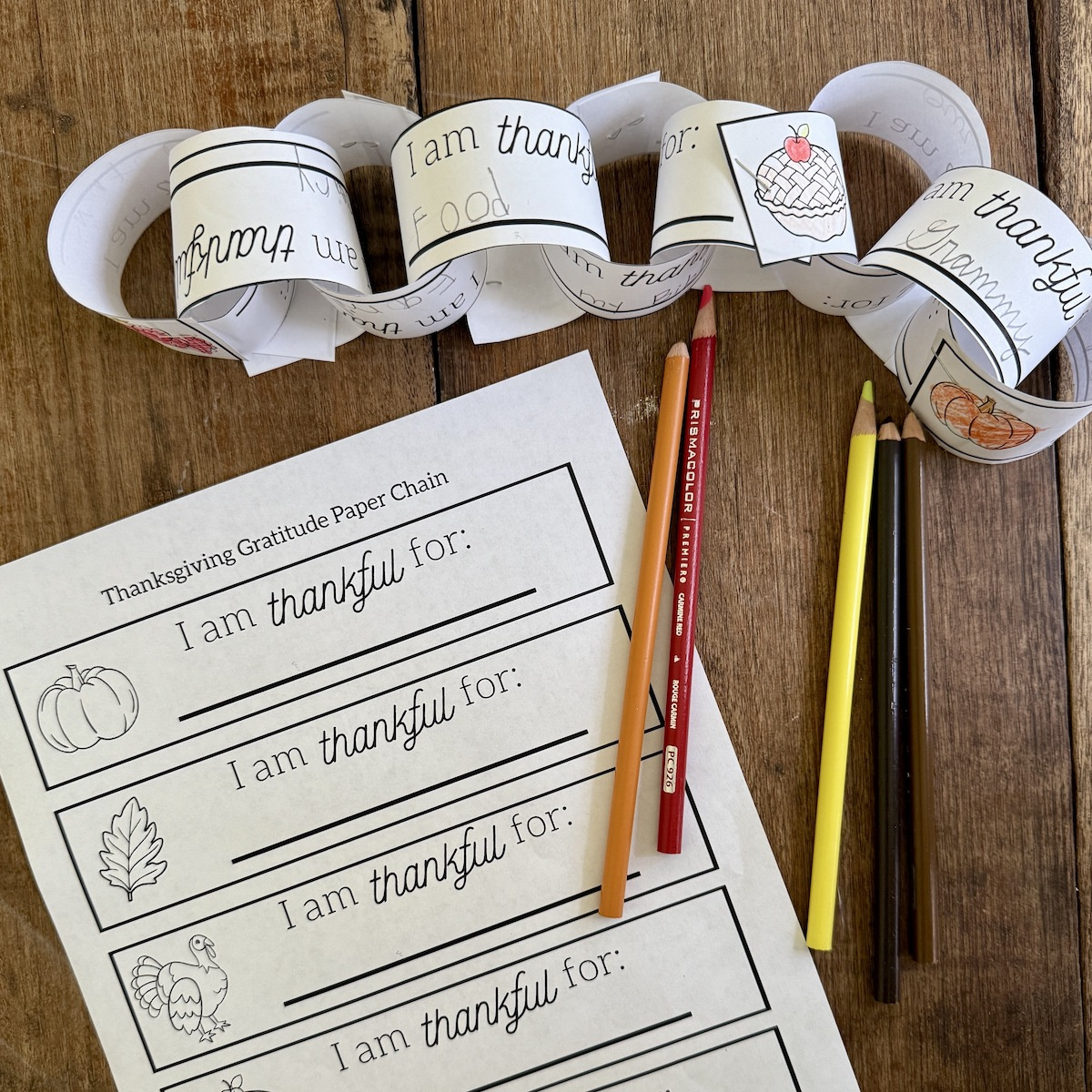 Thanksgiving Paper Chain Activity For Kids [Free Pdf] | Treehouse for Oh Boy am I Thankful Printable