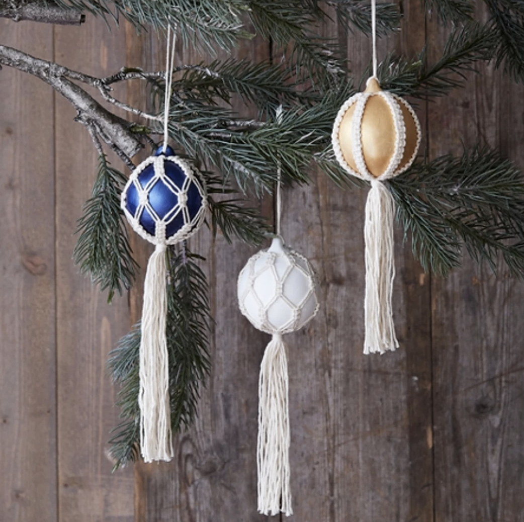 6 Best Free Macrame Christmas Patterns - Isabella Strambio Blog inside Macrame Christmas Ornaments Patterns Free Printable