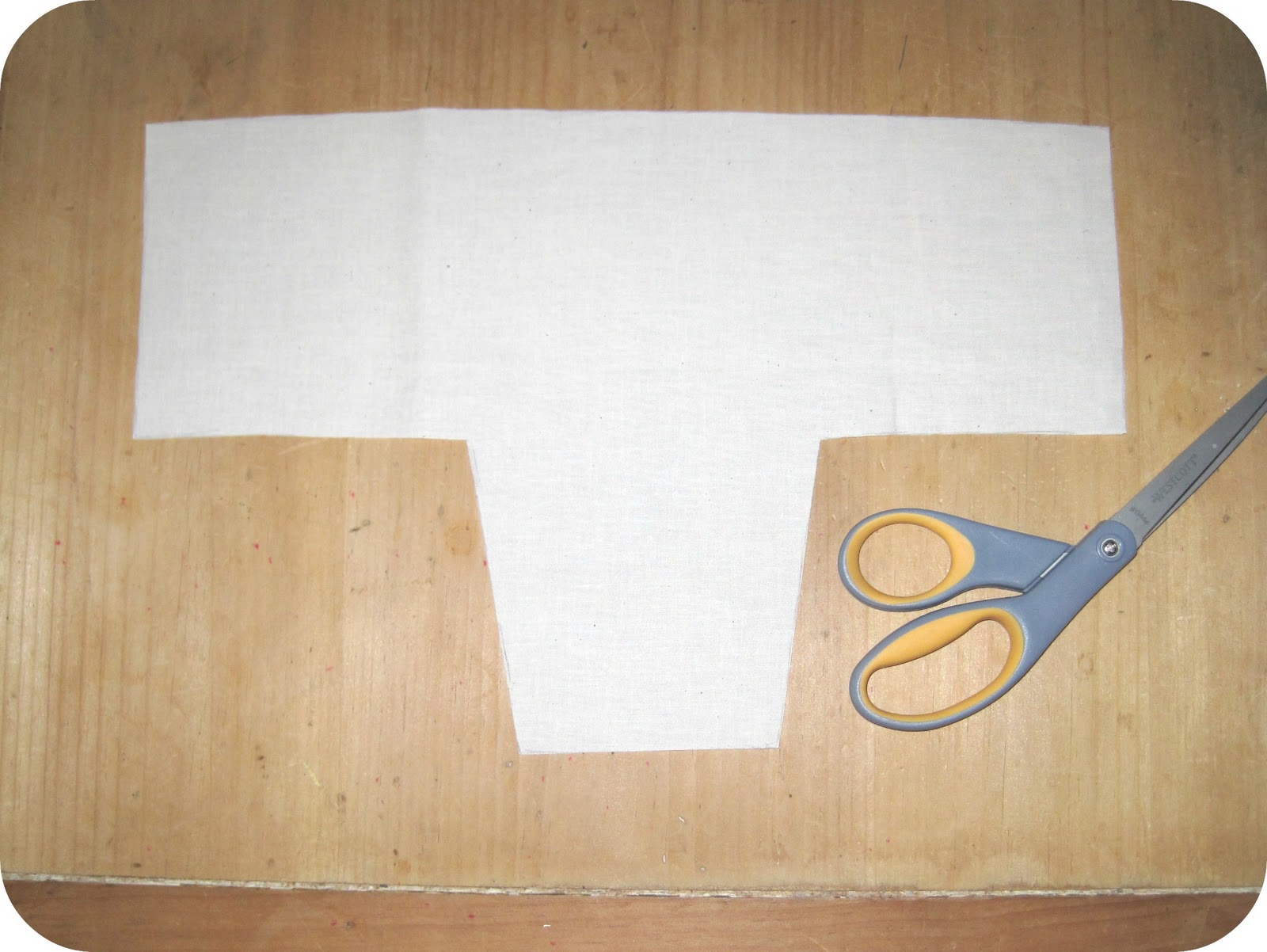 Free Fat Quarter Baby Bonnet Sewing