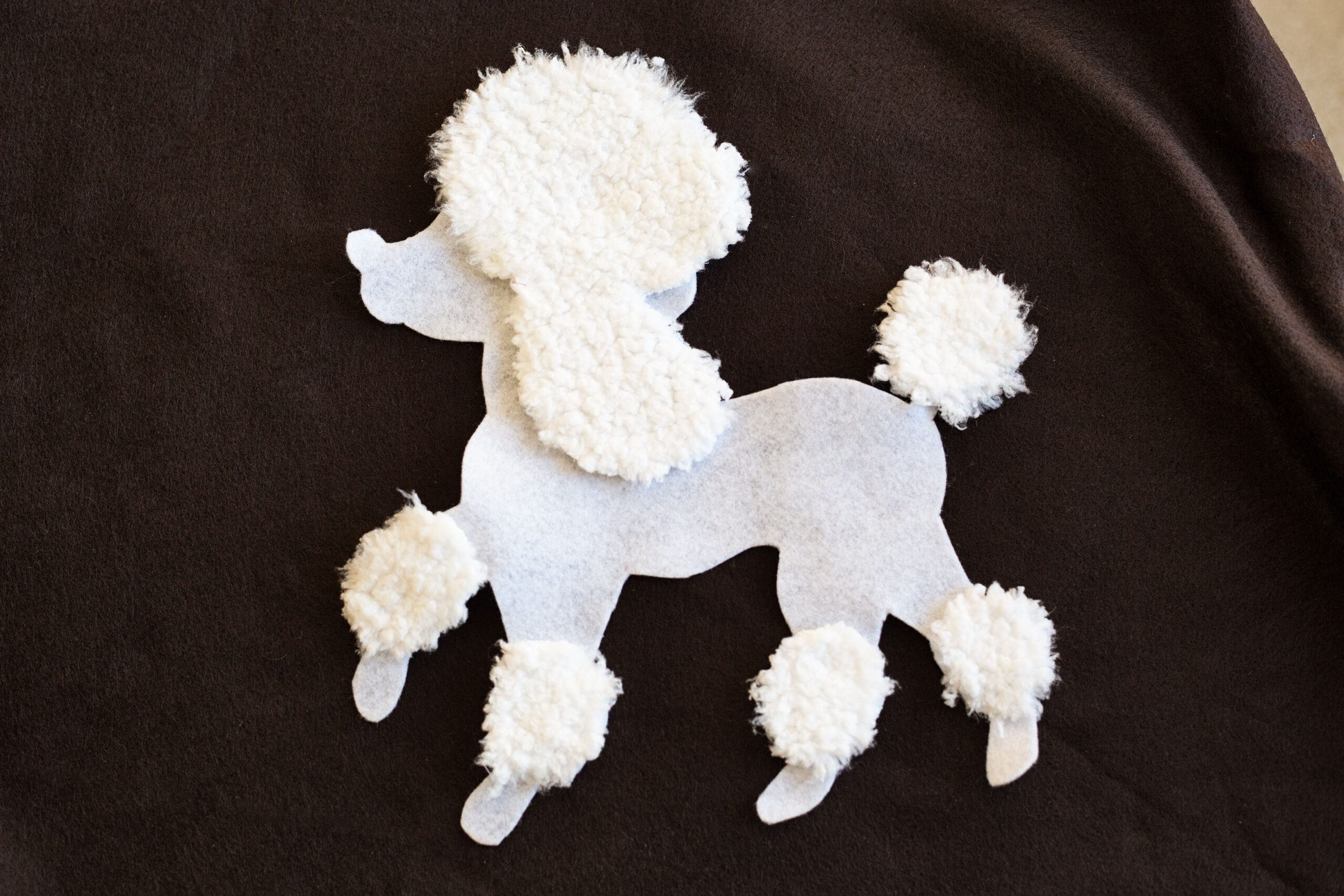How 5162425 Make Poodle Skirt Out Felt
