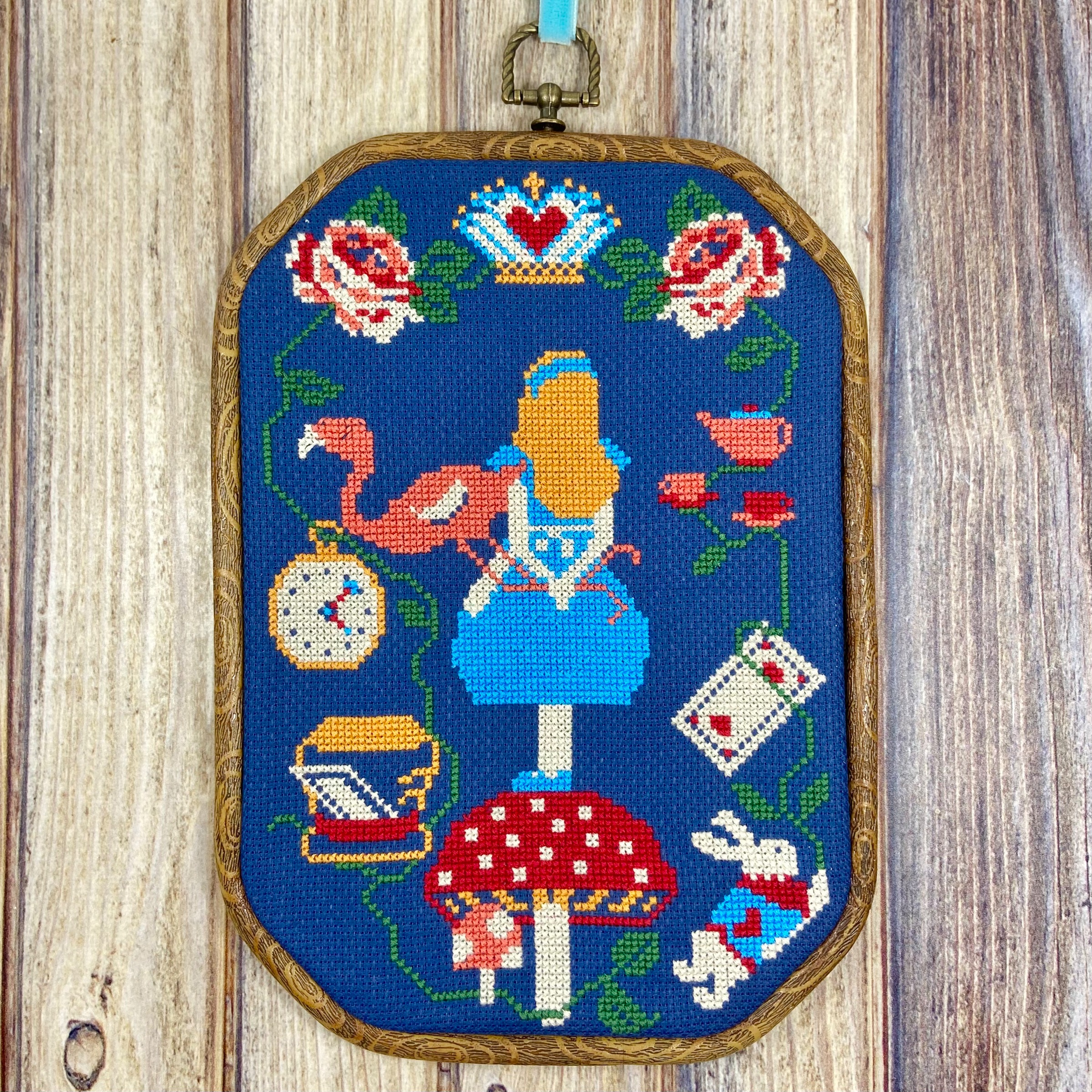 free printable wonderland cross stitch patterns