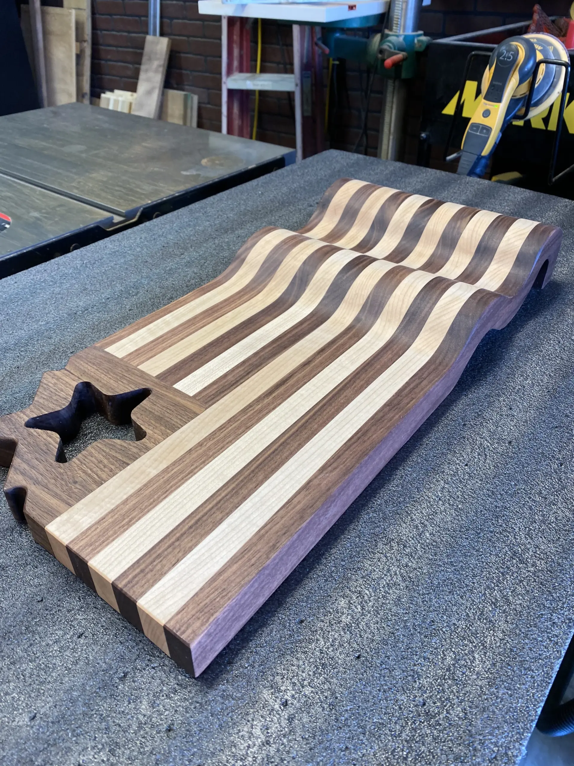Wavy Cutting Board Template